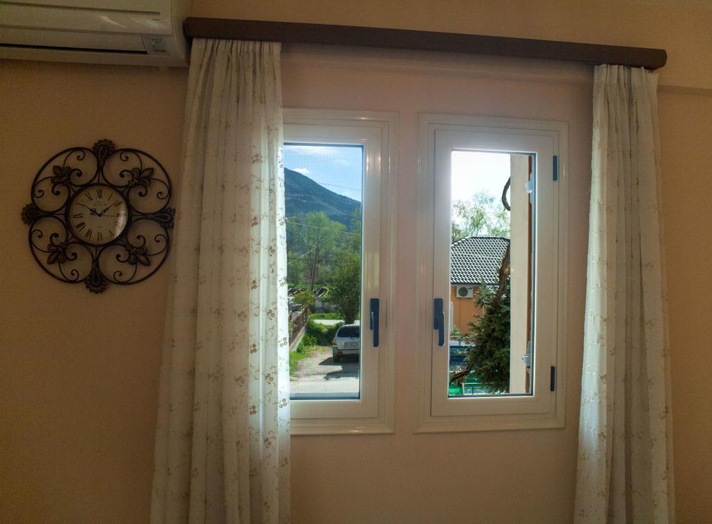 يانينة Avli Rooms الغرفة الصورة